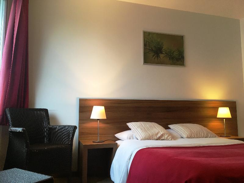 Appart'Hotel Victoria Garden Pau Kültér fotó
